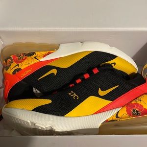 BRAND NEW NIKE AIR MAX 270 SE